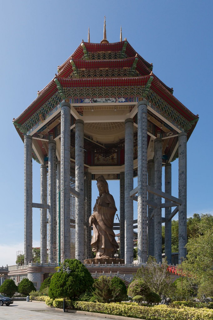 kuan yin statue